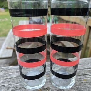 2x Tall Vintage Striped Drinking Glasses